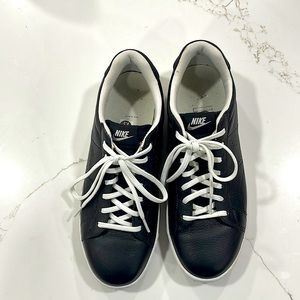 Nike Tennis Classic Ultra Black Ivory 749644-001 men's Size 8.5